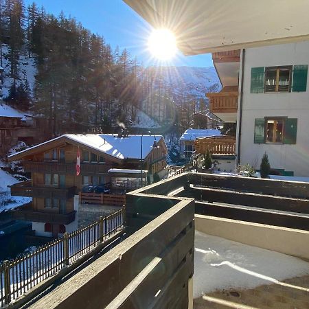 Apartamento L'Attila - Big And Cozy Flat In The Center 7 Beds Zermatt Exterior foto